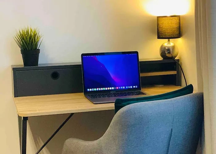 F2 Moderne Confort, Hyper Centre